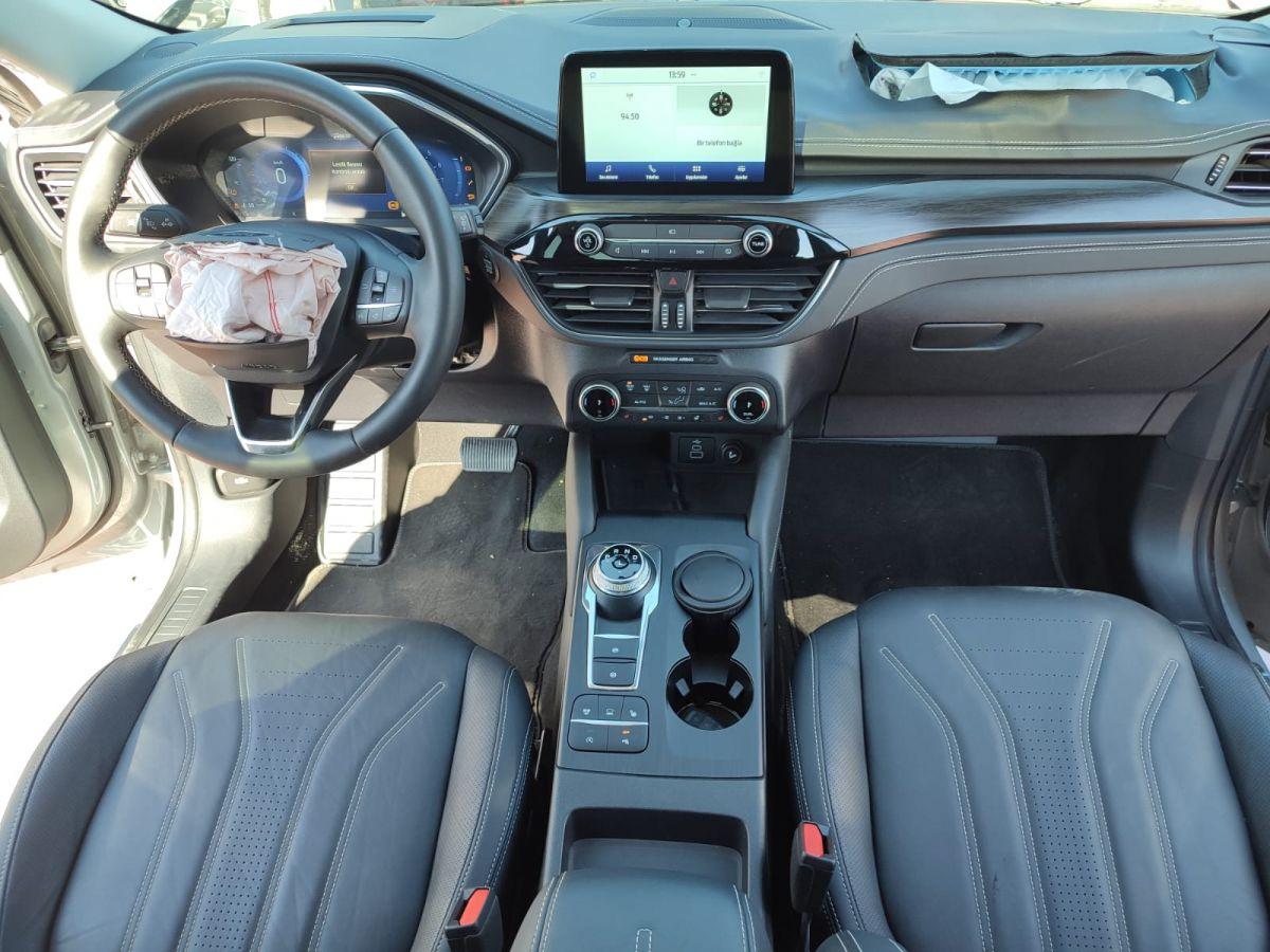 KUGA VIGNALE 1.5 ECOBOOST 182 8AT E6.2