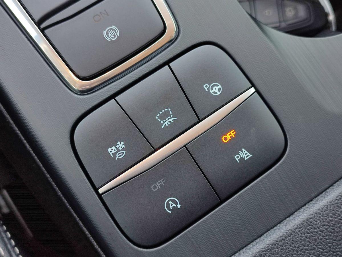 KUGA VIGNALE 1.5 ECOBOOST 182 8AT E6.2