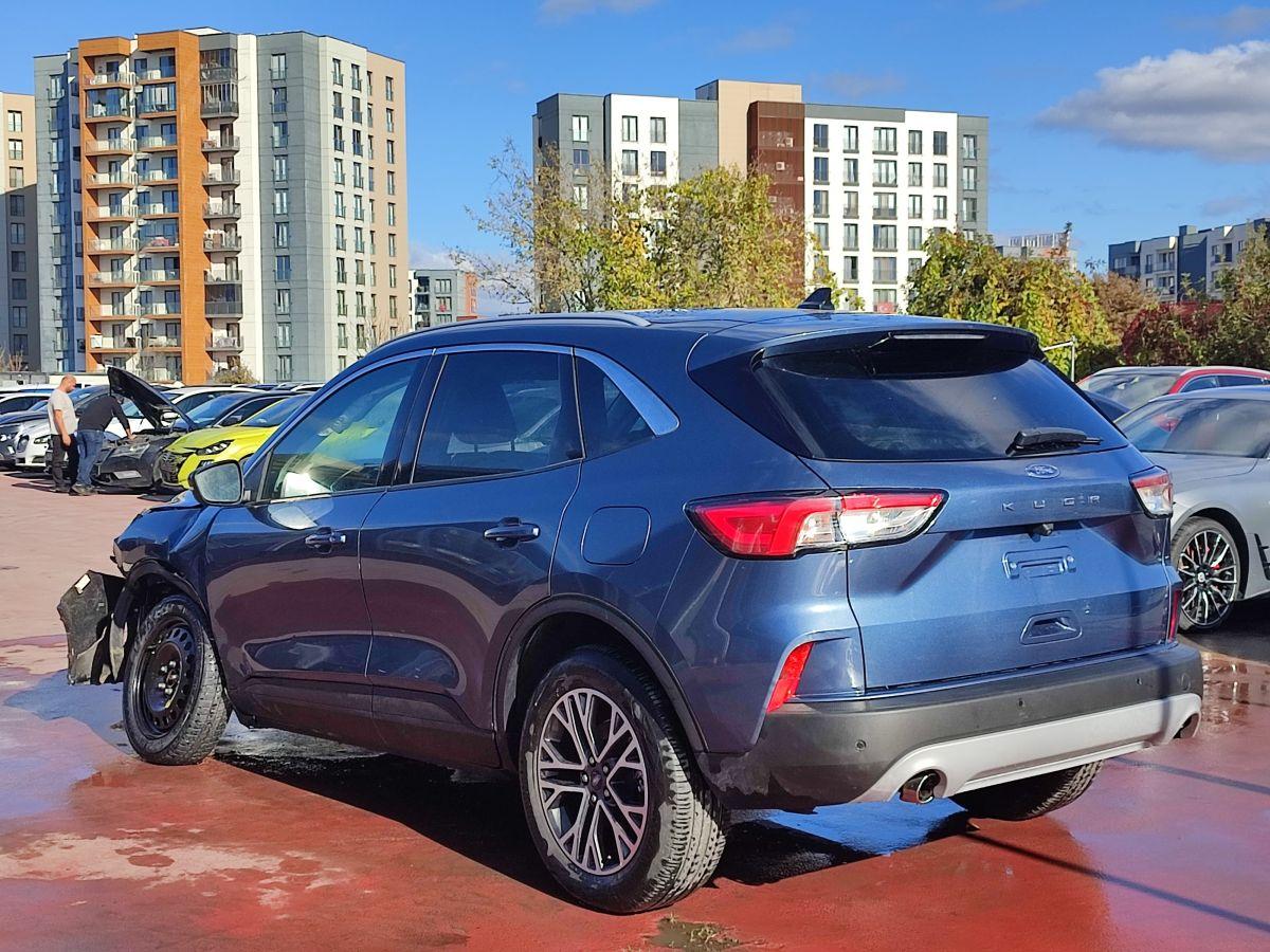 KUGA TITANIUM 1.5 ECOBOOST 182 8AT E6.2