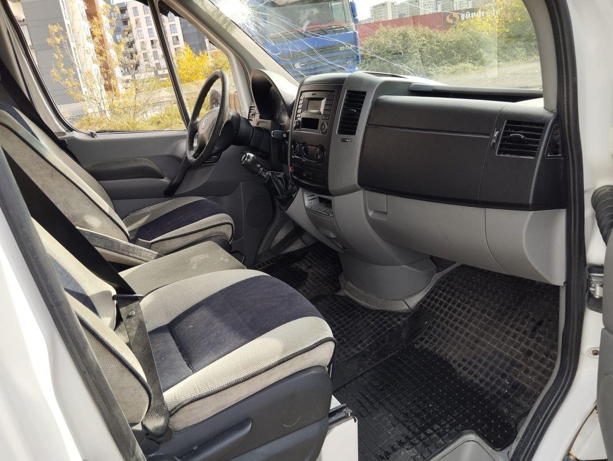 CRAFTER OKUL 19+1 ELWB 163 MIDLINE