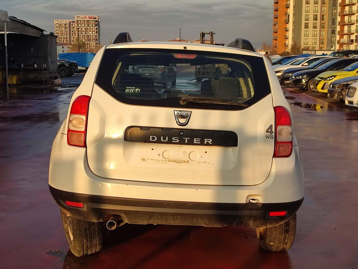 DUSTER LAUREATE 4x4 1.5 DCI 11