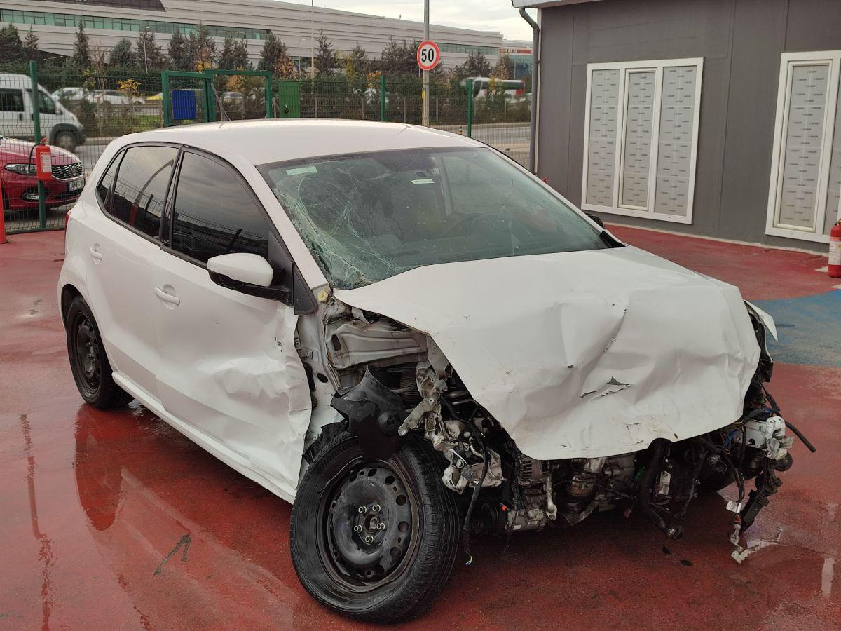 POLO 1.4 COMFORTLINE TIPTRONIC DSG (85)