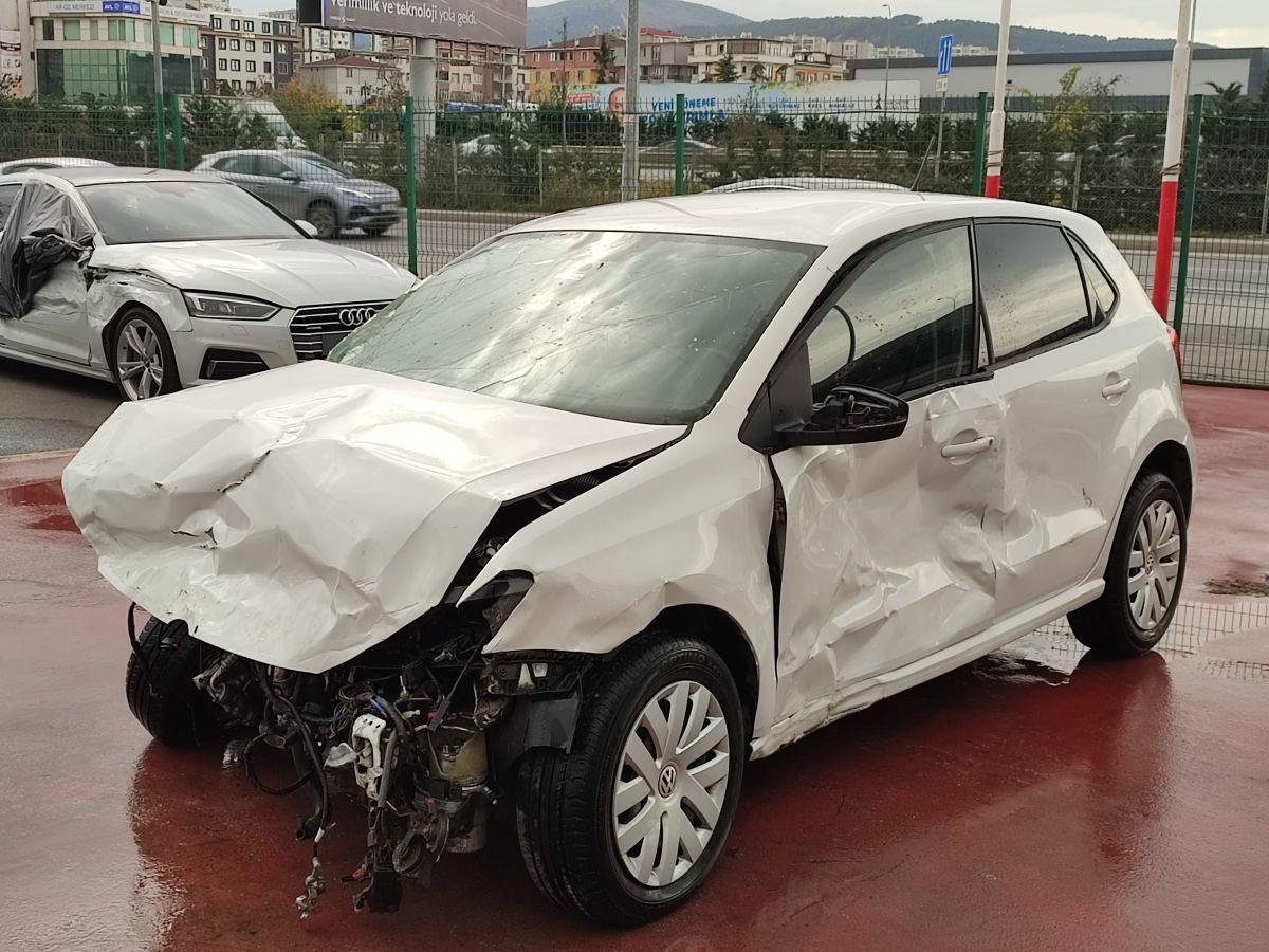 POLO 1.4 COMFORTLINE TIPTRONIC DSG (85)