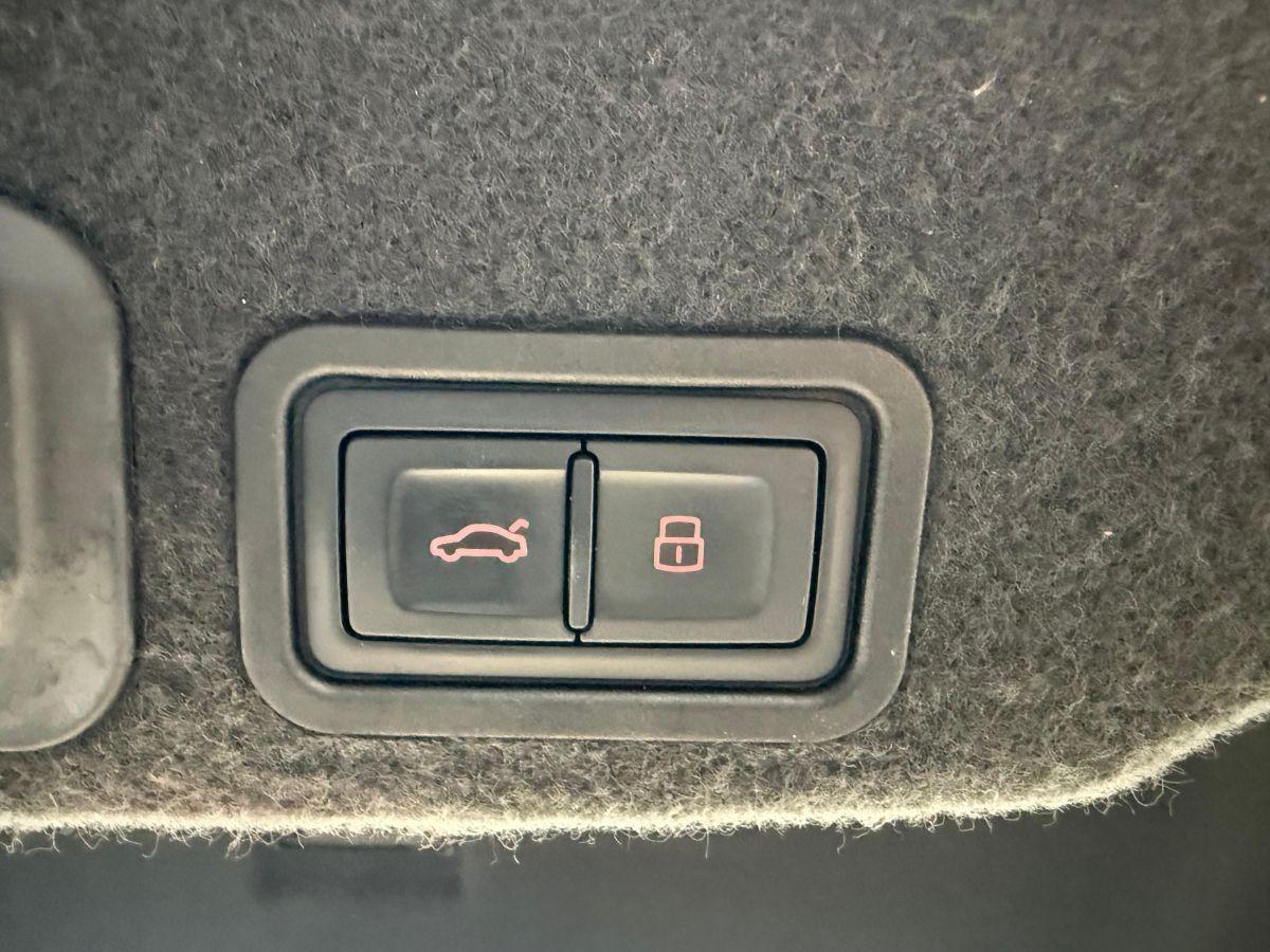 S8 4.0 TFSI 520 QUATTRO TIPTRONIC