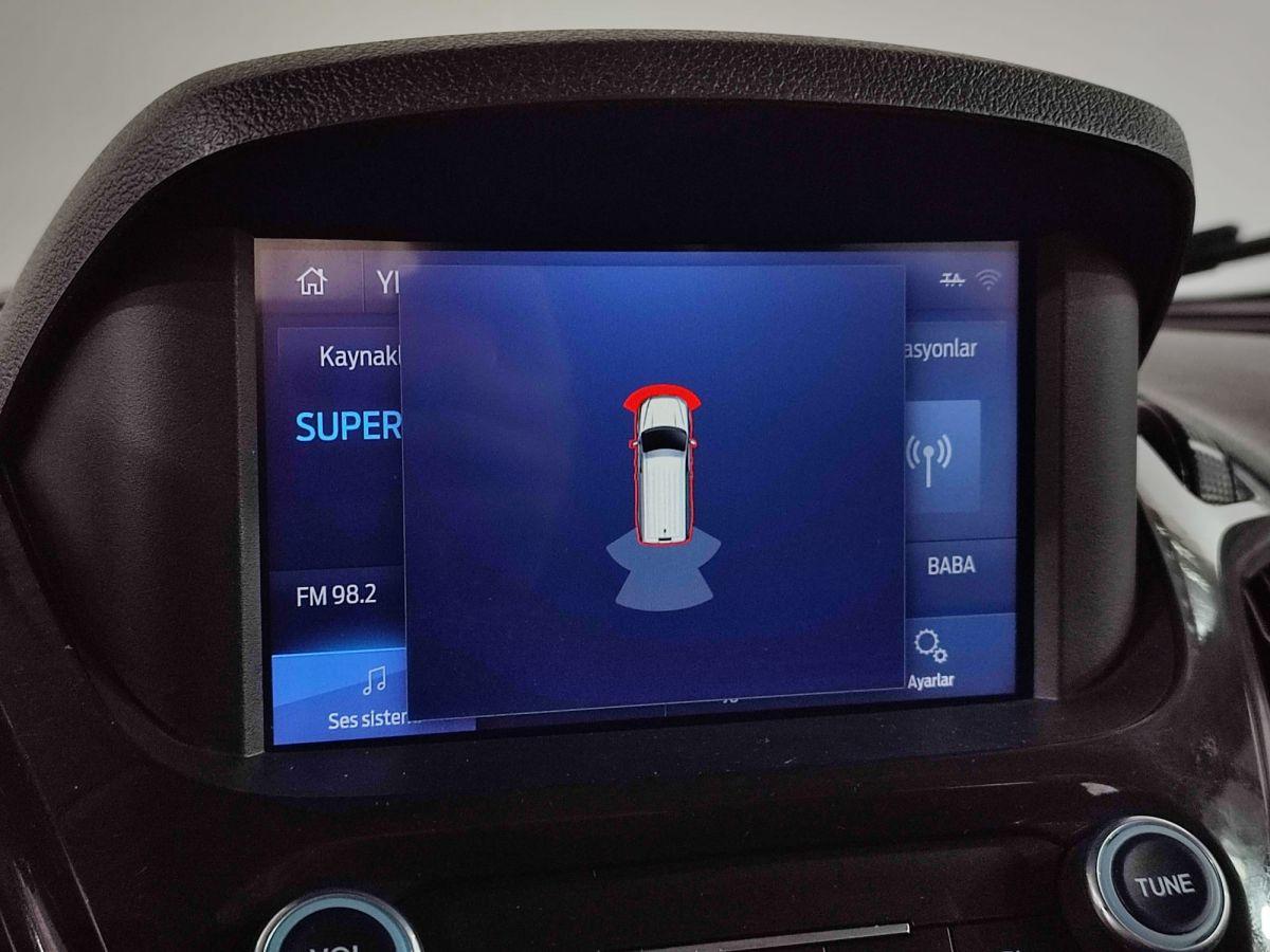 TOURNEO COURIER 1.0 E.BOOST 100 TITANIUMPLUS