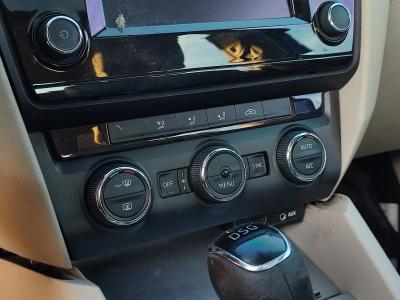 OCTAVIA 1.6 TDI CR 110 GREEN TEC STYLE DSG