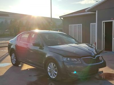 OCTAVIA 1.6 TDI CR 110 GREEN TEC STYLE DSG