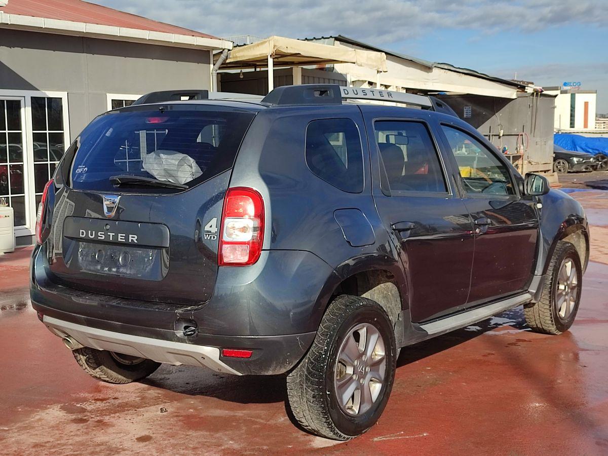 DUSTER LAUREATE 4x4 1.5 DCI 11