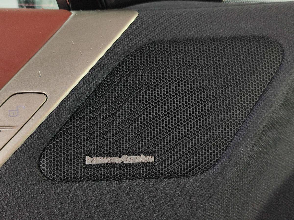 iX XDRIVE40 FIRST EDITION SPORT