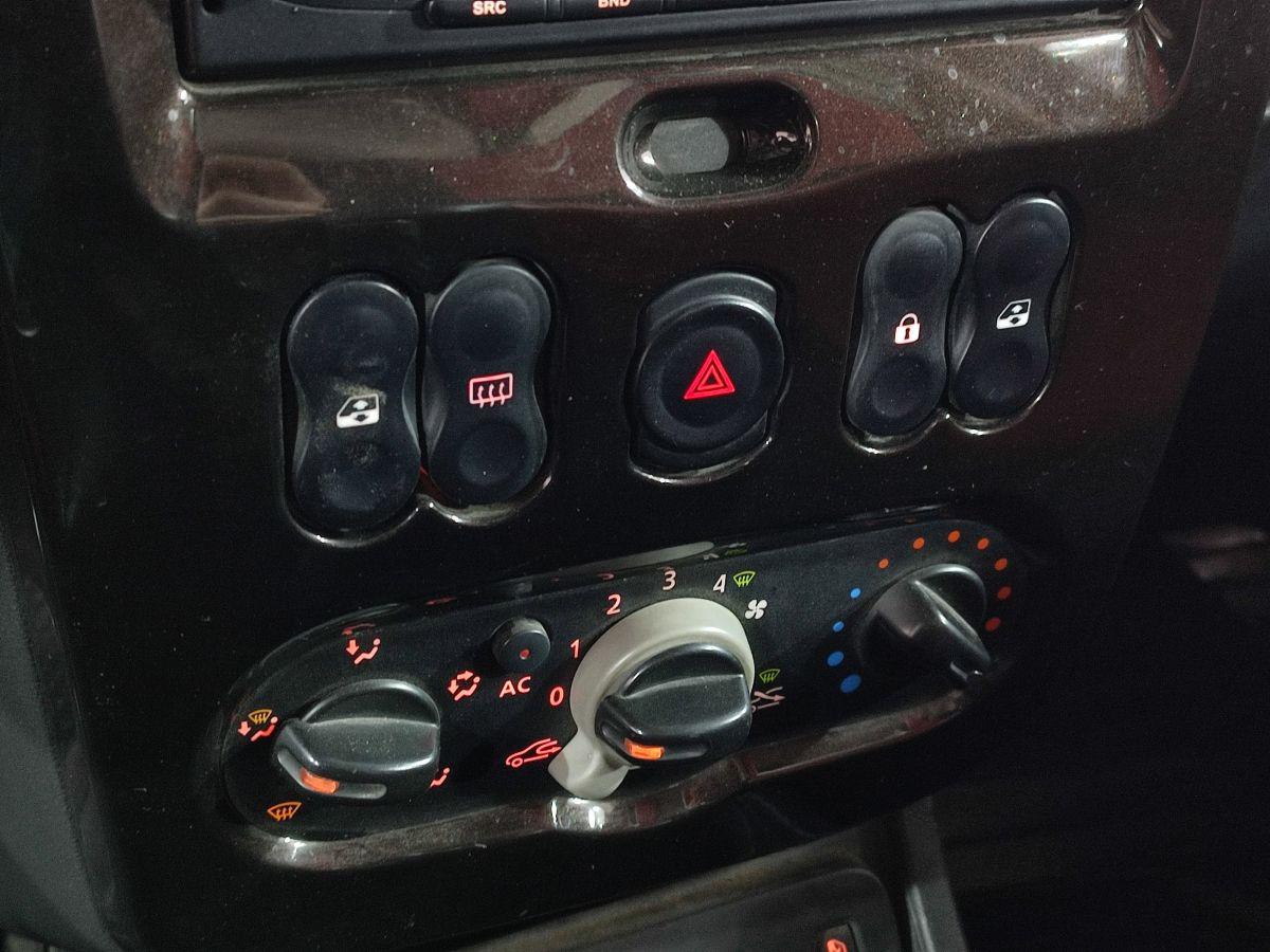 DUSTER LAURATE 1.5 DCI (85) 4x2