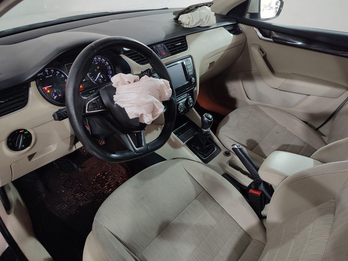 OCTAVIA 1.6 TDI CR 110 GREEN TEC STYLE