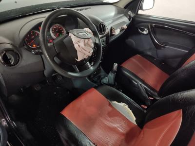 DUSTER LAURATE 1.5 DCI (85) 4x2