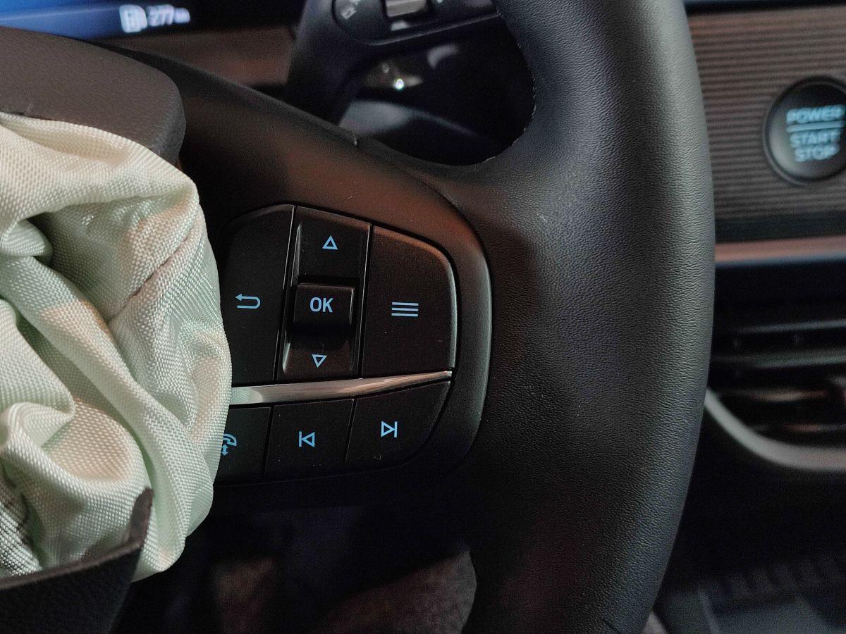 TOURNEO COURIER 1.5 D 100 ACTIVE