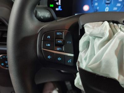 TOURNEO COURIER 1.5 D 100 ACTIVE