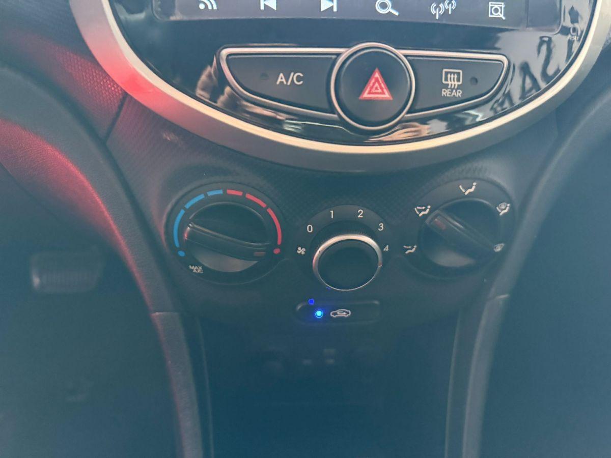 ACCENT BLUE 1.4 D-CVVT BIZ CVT