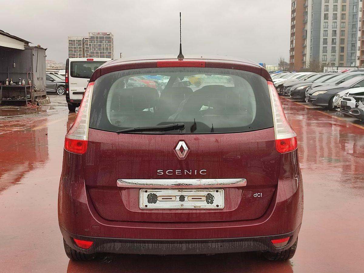 GRAND SCENIC PRIVILEGE 1.5 DCI EDC 7 KIS