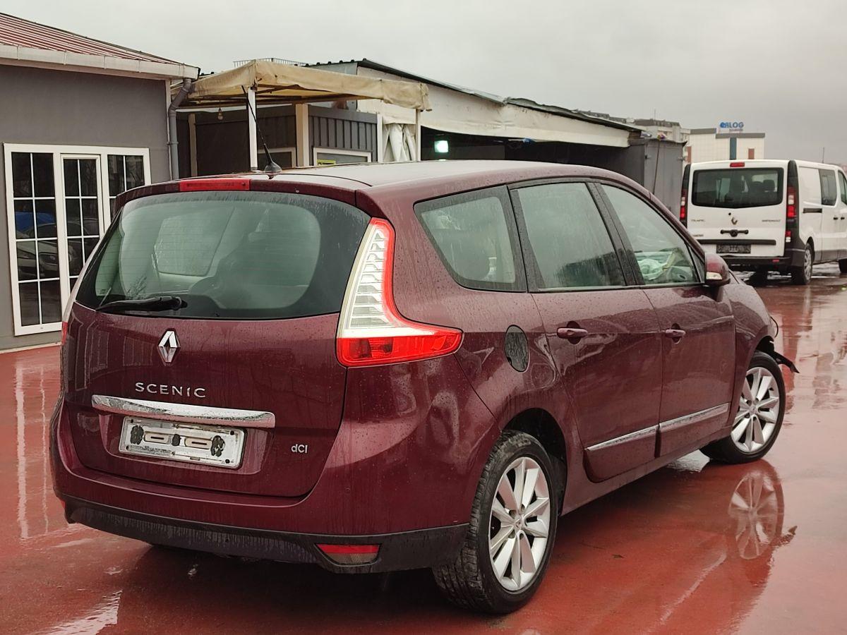 GRAND SCENIC PRIVILEGE 1.5 DCI EDC 7 KIS