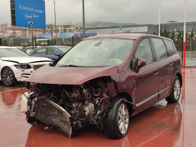 GRAND SCENIC PRIVILEGE 1.5 DCI EDC 7 KIS