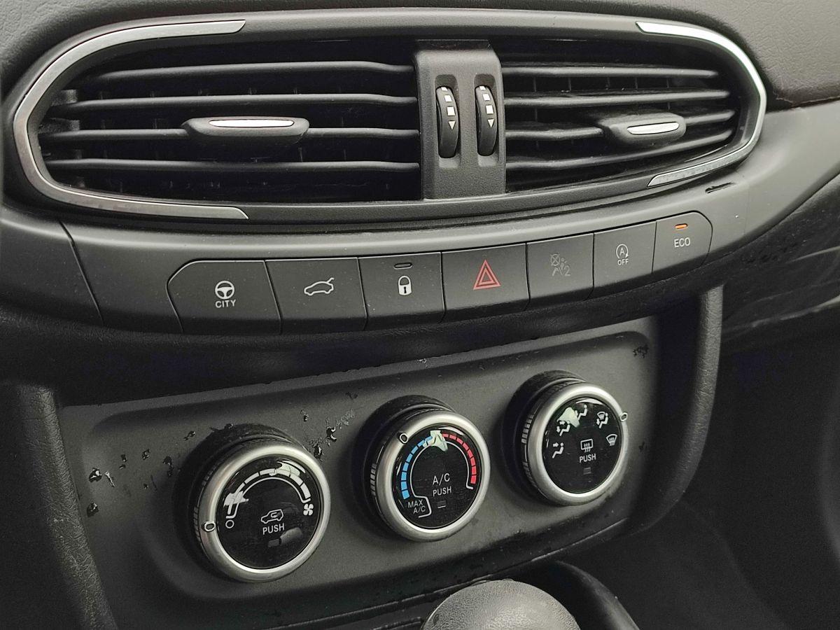 EGEA SEDAN EASY 1.6 M.JET 130 DCT