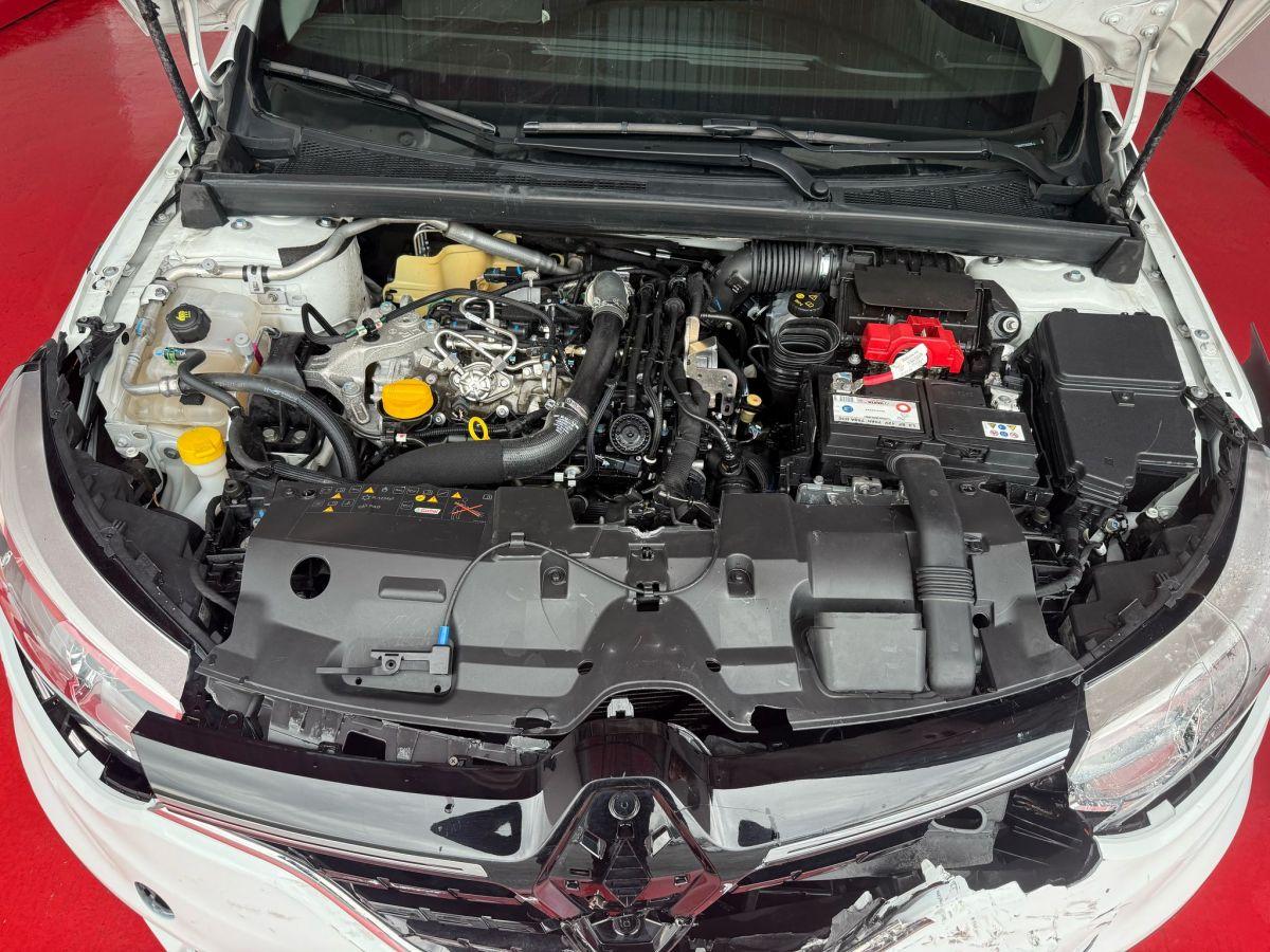 MEGANE SEDAN TOUCH 1.3 TCE EDC 140 FAZ2