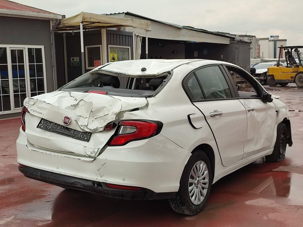 EGEA SEDAN EASY 1.6 M.JET 130 DCT