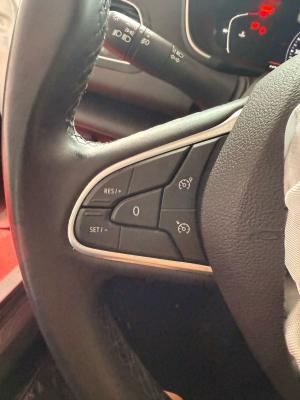 MEGANE SEDAN TOUCH 1.3 TCE EDC 140 FAZ2