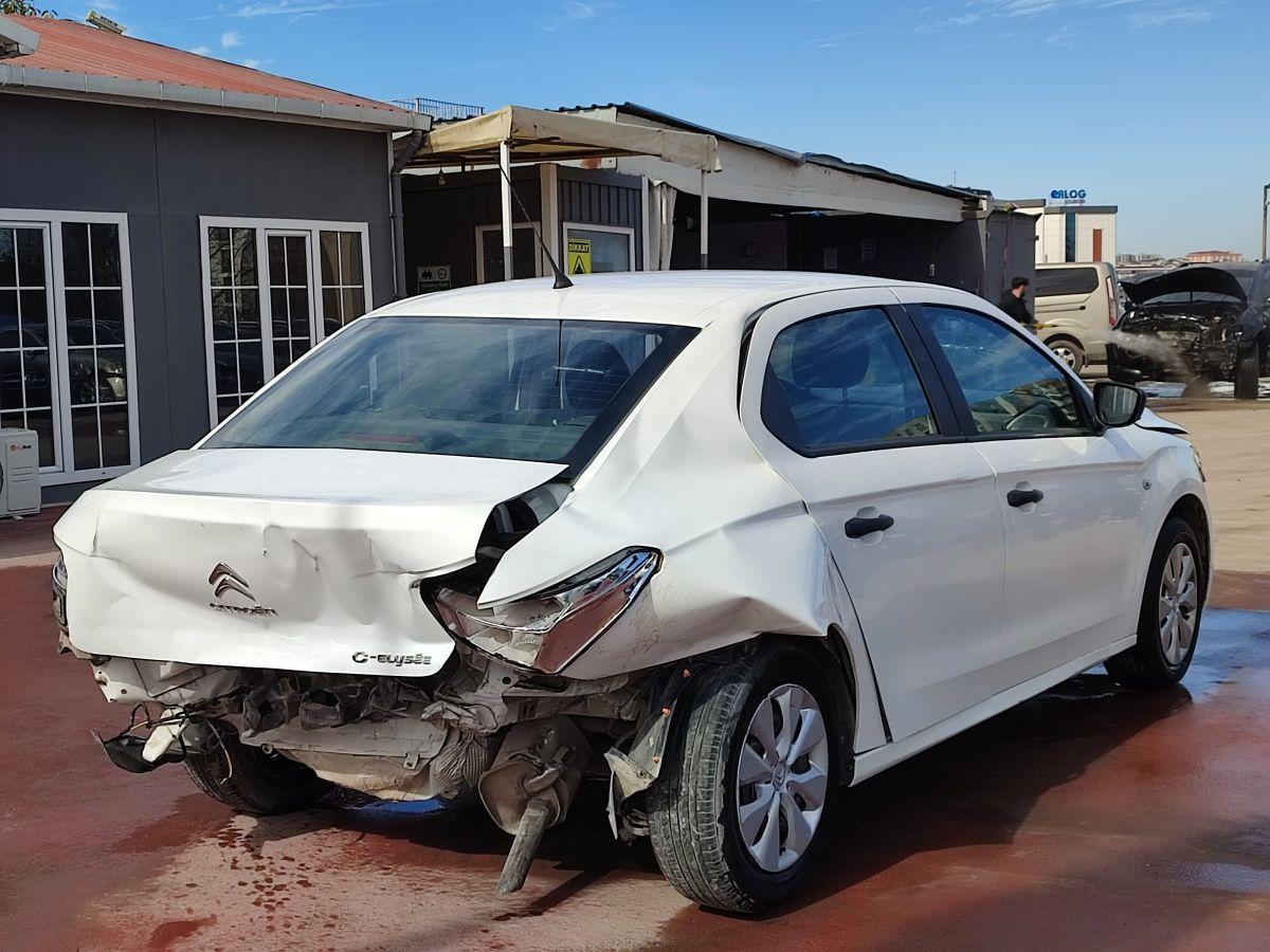 C-ELYSEE 1.6 HDI 92 ATTRACTION