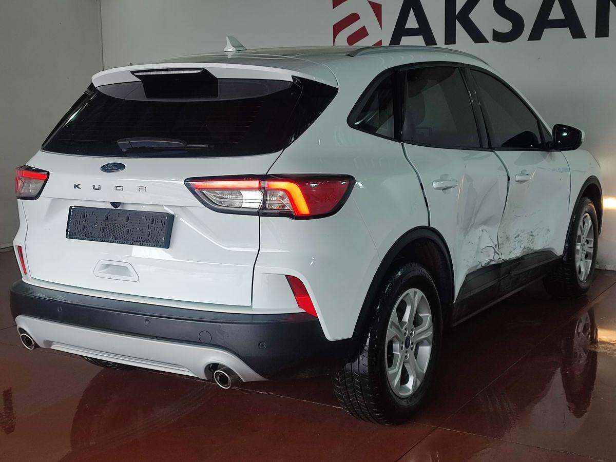 KUGA STYLE 1.5 ECOBOOST 120 E6.2