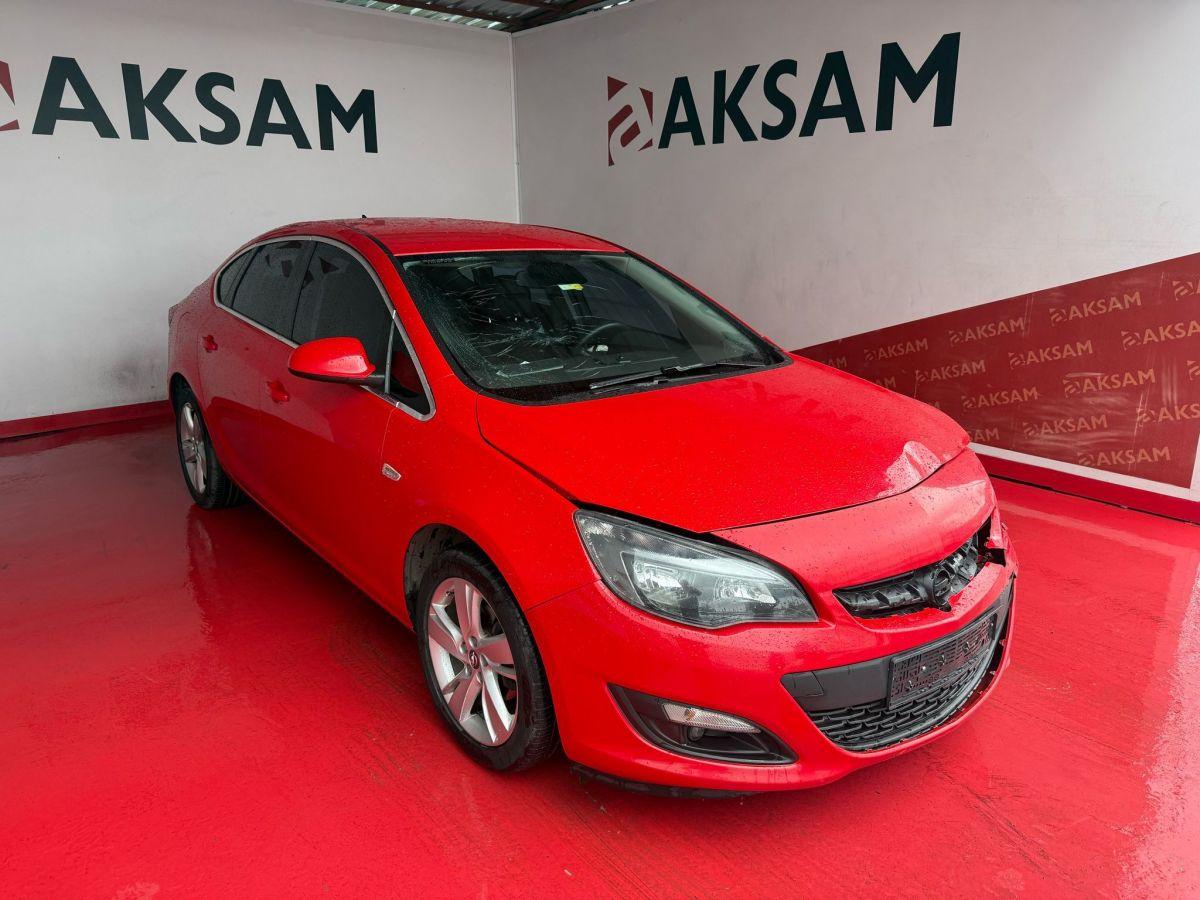 ASTRA SEDAN 1.4 140 SPORT