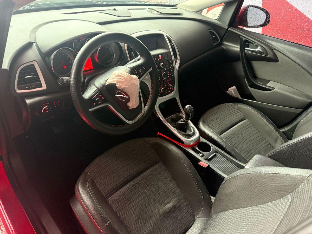 ASTRA SEDAN 1.4 140 SPORT