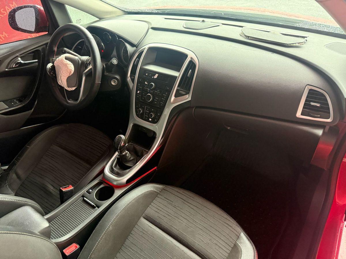 ASTRA SEDAN 1.4 140 SPORT