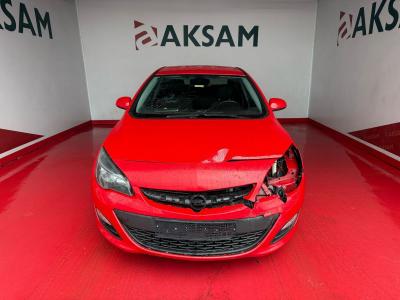 ASTRA SEDAN 1.4 140 SPORT