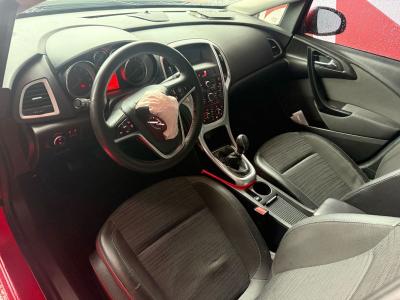 ASTRA SEDAN 1.4 140 SPORT