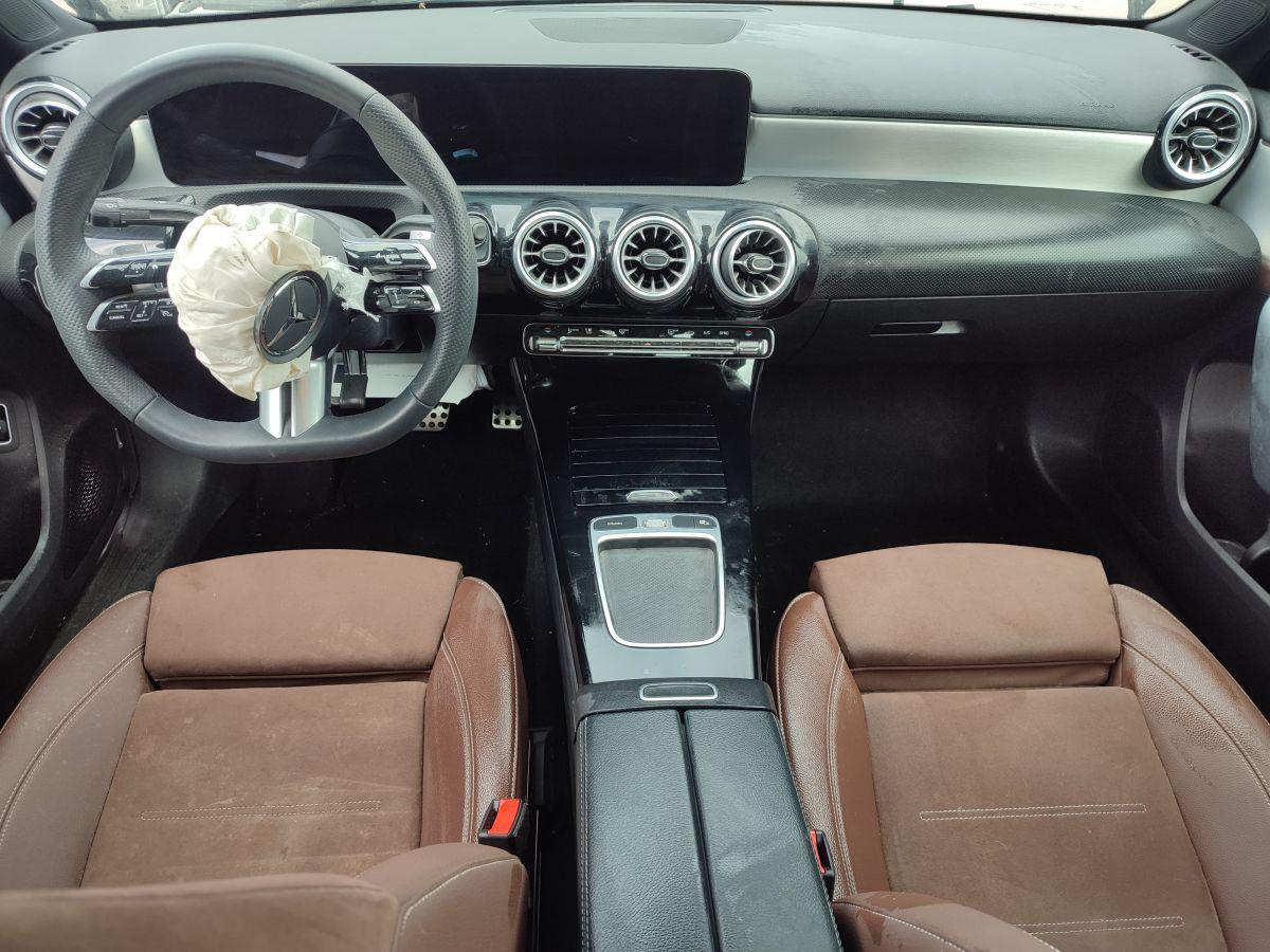 A 200 SEDAN FL 1.33 (163) 7G-DCT AMG