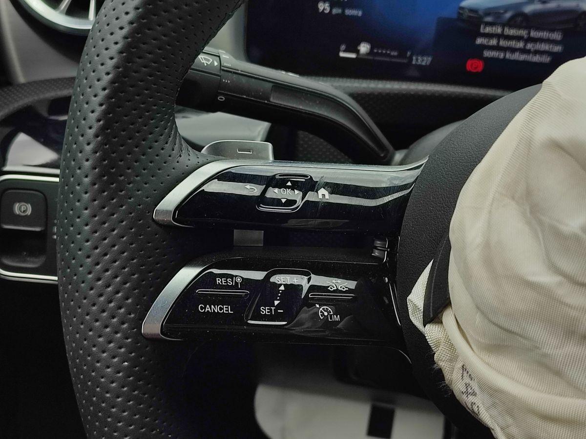 A 200 SEDAN FL 1.33 (163) 7G-DCT AMG