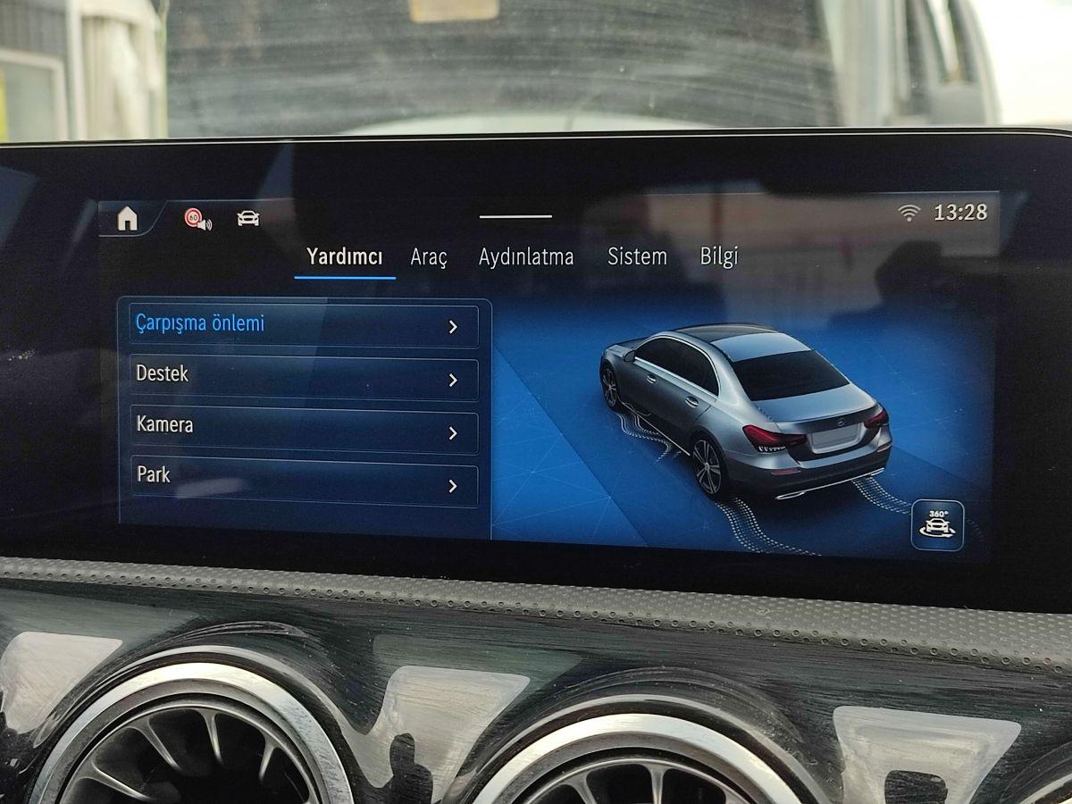 A 200 SEDAN FL 1.33 (163) 7G-DCT AMG