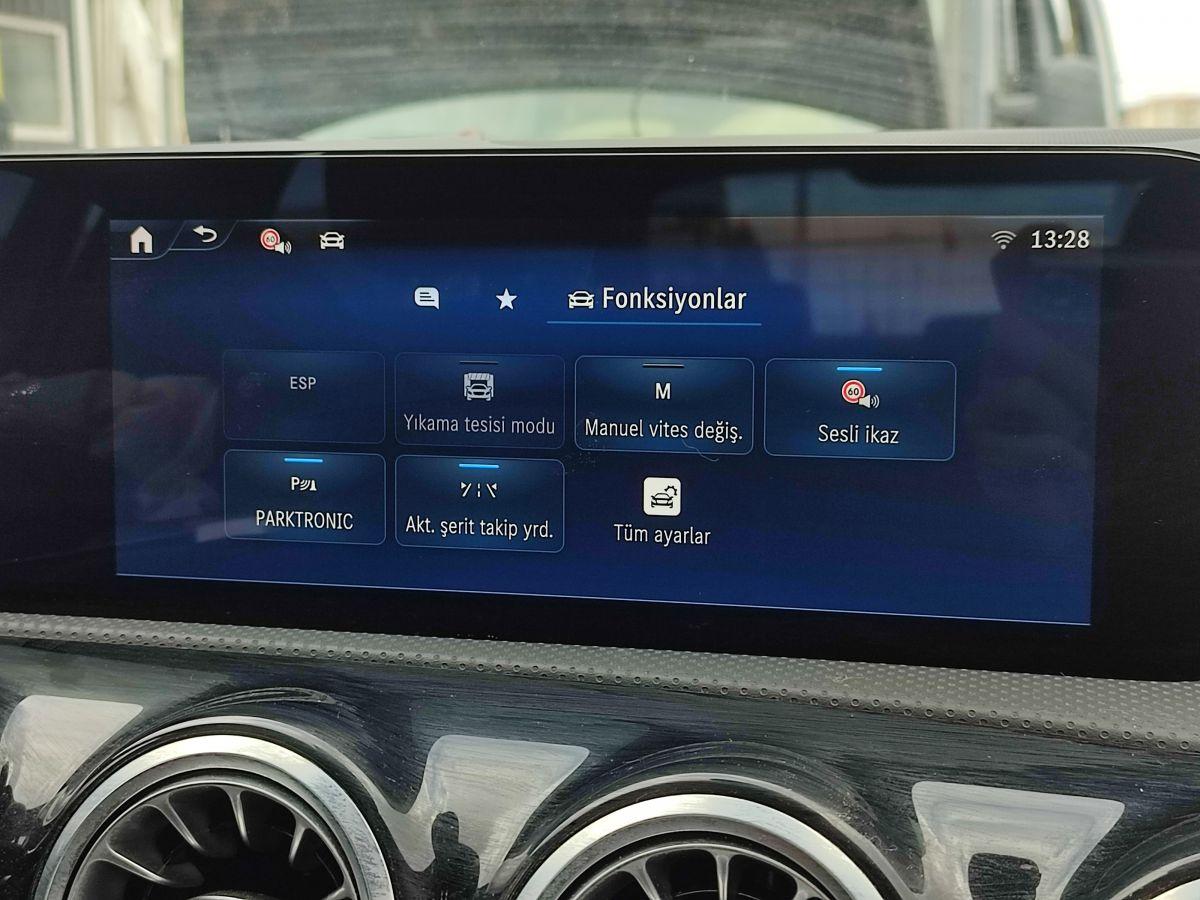 A 200 SEDAN FL 1.33 (163) 7G-DCT AMG