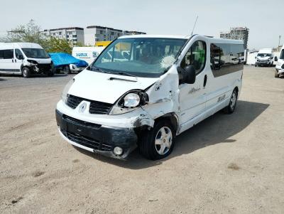 TRAFIC VAN GRAND CONFORT 5+1