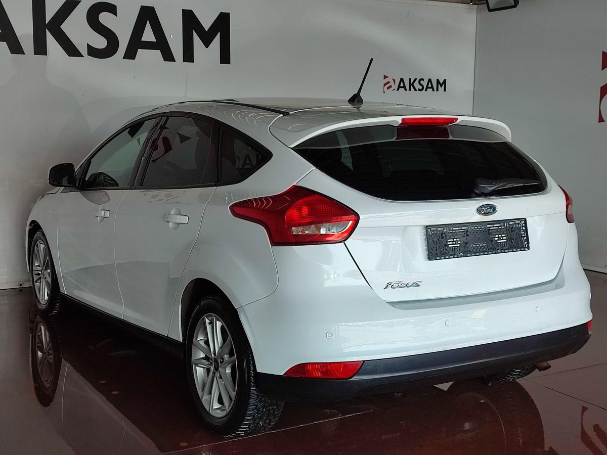 FOCUS MCA TREND X 1.6 125 5K POWERSHIFT