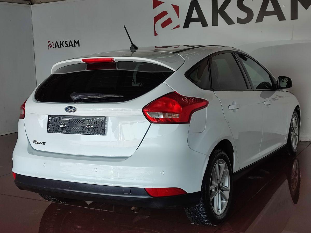 FOCUS MCA TREND X 1.6 125 5K POWERSHIFT