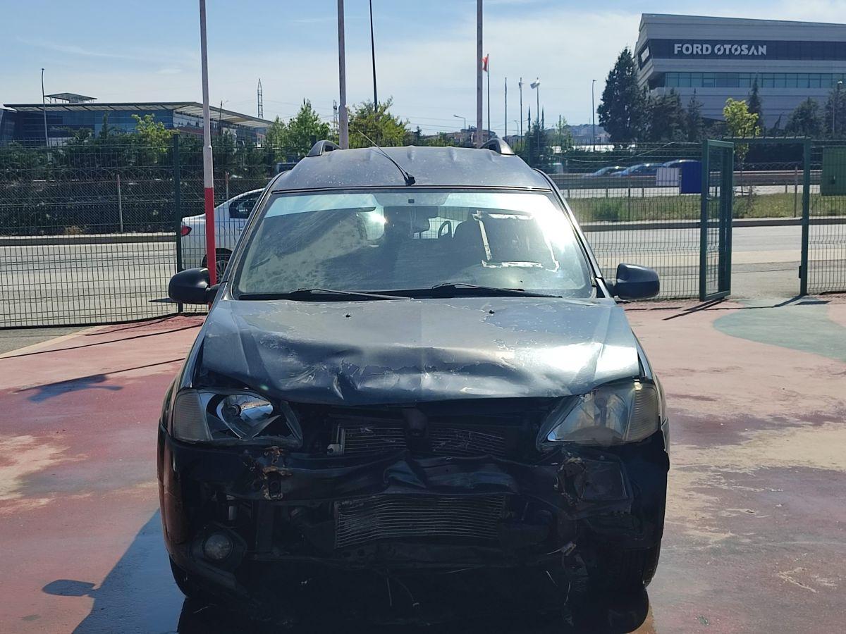 LOGAN MCV LAURATE 1.5 DCI