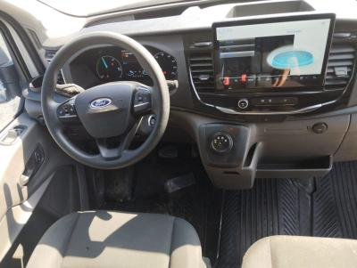 TRANSIT 350L VAN BEV 135KW TREND AT