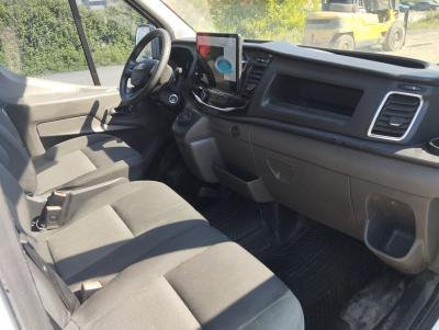 TRANSIT 350L VAN BEV 135KW TREND AT