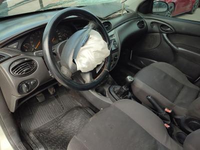 FOCUS 1.6i COMFORT HB