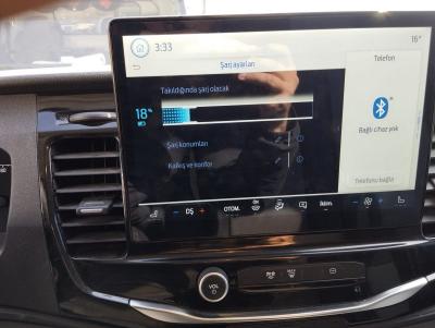 TRANSIT 350L VAN BEV 135KW TREND AT