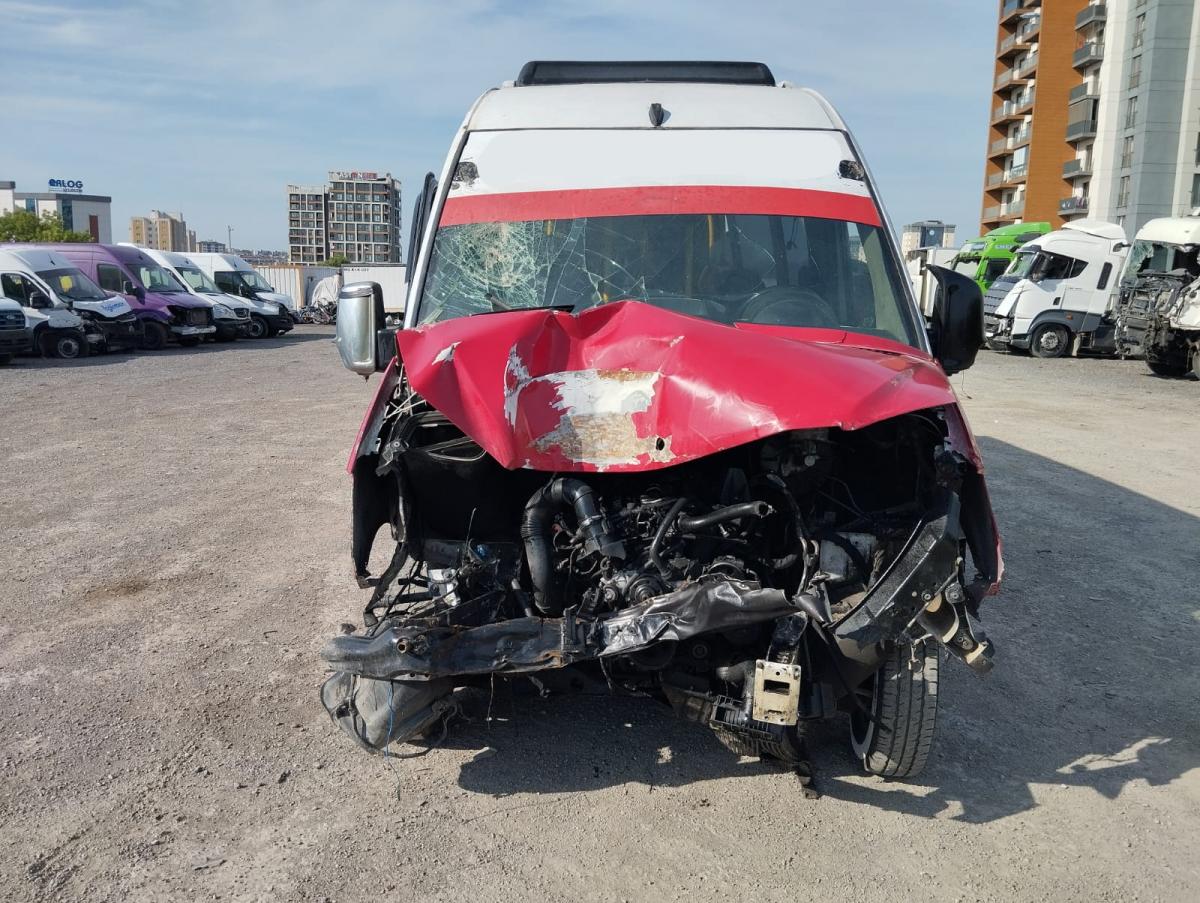 SPRINTER 516 CDI MINIBUS 16+1