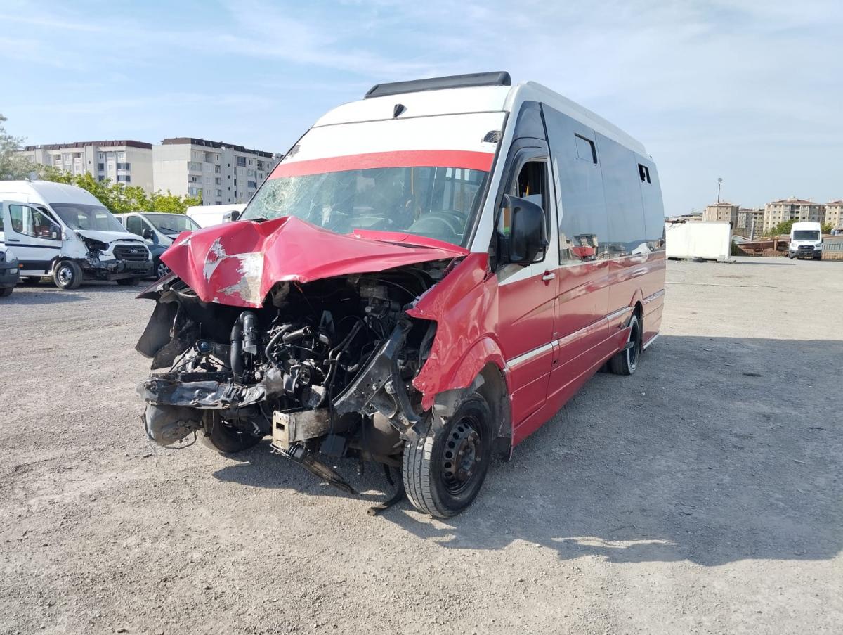 SPRINTER 516 CDI MINIBUS 16+1