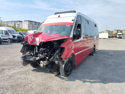 SPRINTER 516 CDI MINIBUS 16+1