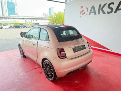 500E CABRIO LA PRIMA BY BOCELLI 42KWH