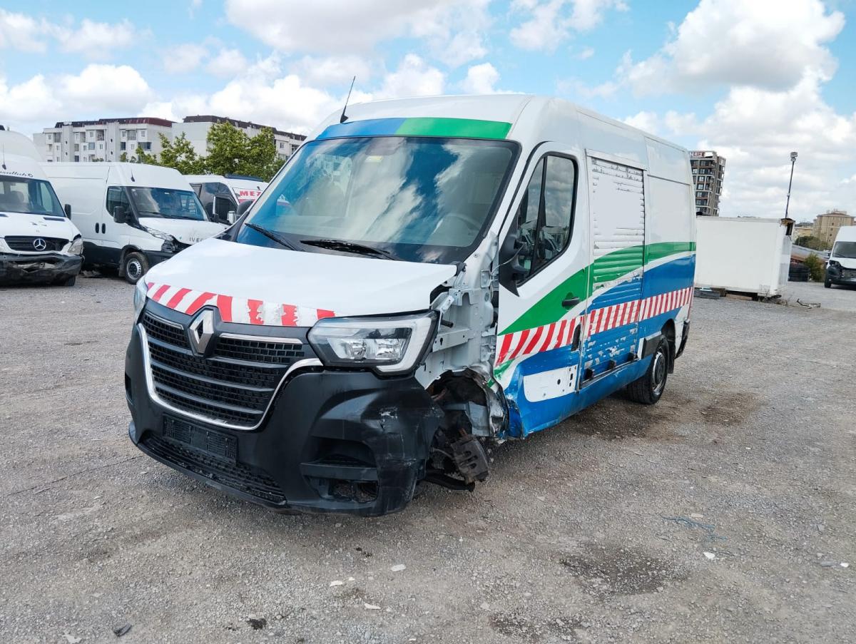 MASTER PANELVAN L2H2 11M3 150 D-FULL